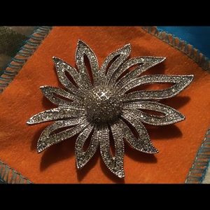 Silver colored clear rhinestone Flower Brooch